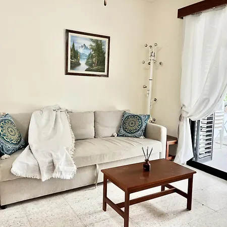 בית נופש Sea Gem Townhouse