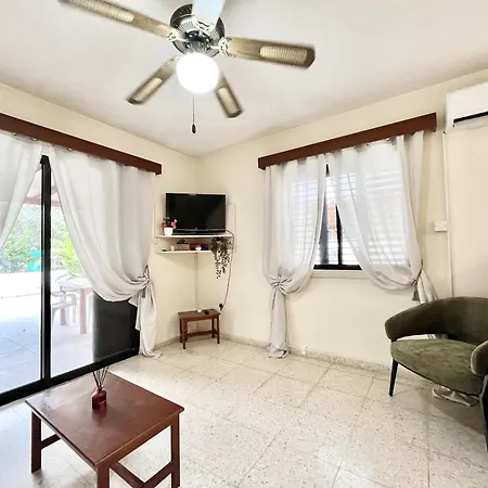 Sea Gem Townhouse * Meneou